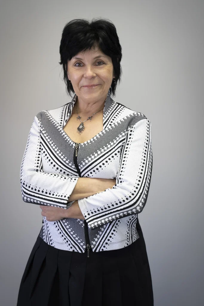 Photo professionnelle de Darquise Boulais, adjointe et juriste