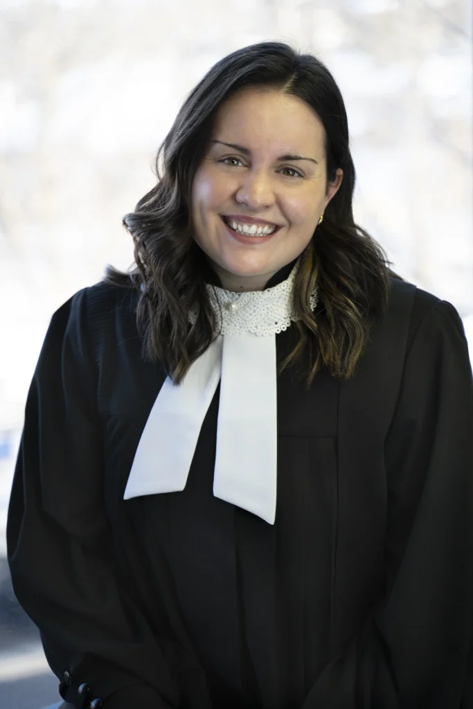 Photo professionnelle de l'avocate Aurelie Boivin