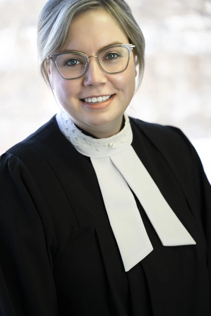 Photo professionnelle de l'avocate Eliane Boulet